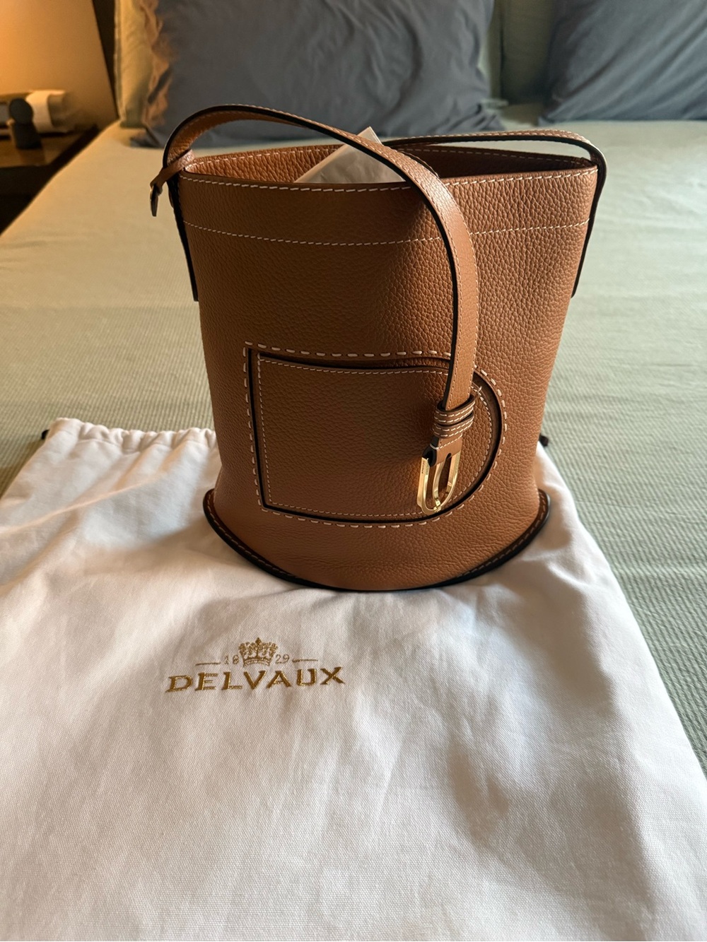 ***PRISTINE CONDITION*** Delvaux Pin Daily Surpique (Tan)